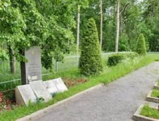 Муниципальное кладбище в п. Ропша Ленинградской области